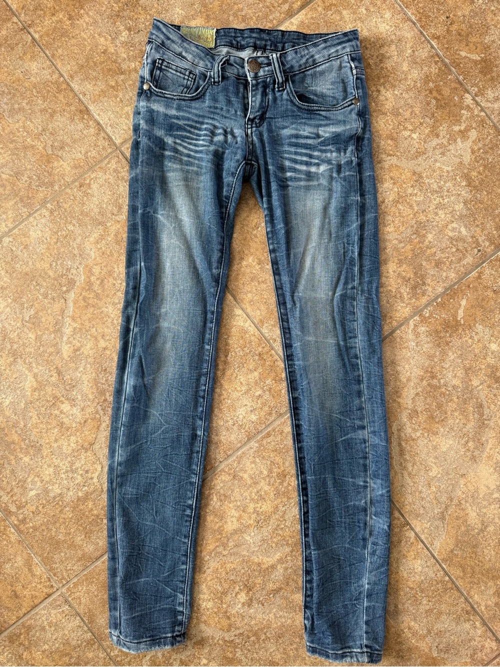 Machine Vintage Slim Straight women low rise Blue Washed Jeans